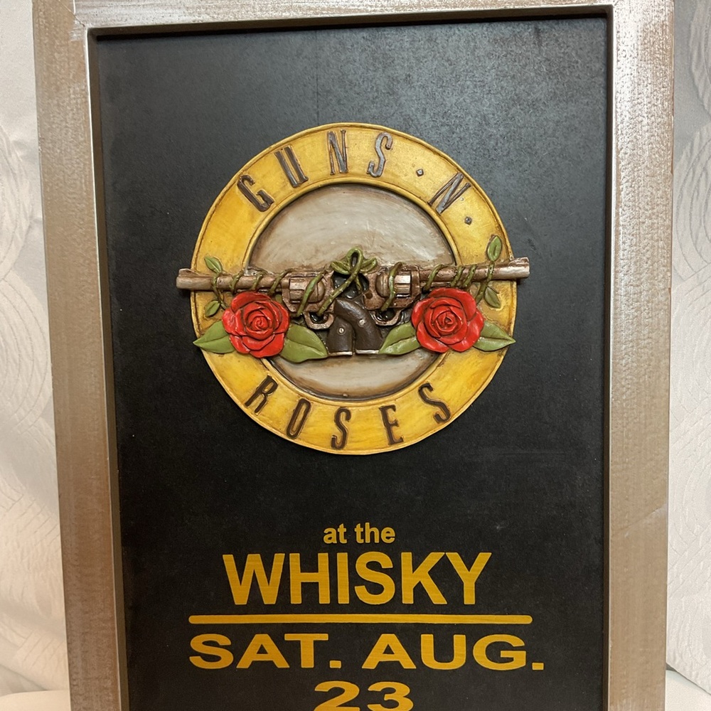 Guns N Roses wall hanging - Picture 4 of 8